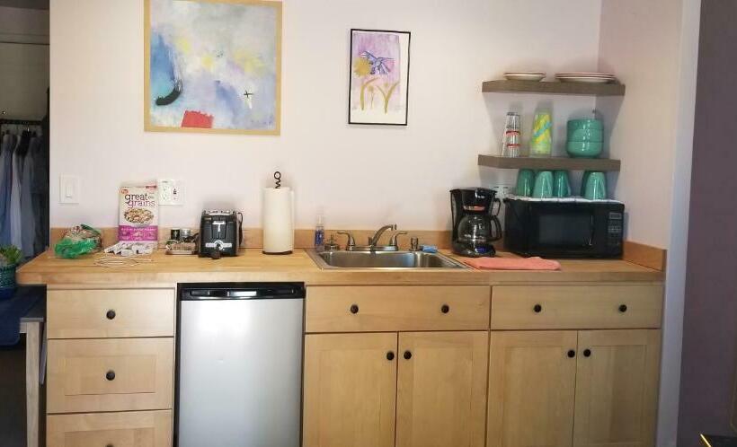 ペンション Best Little Guesthouse In Melrose! New Listing!