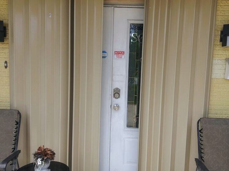 بنسيون Bon Soleil Stadium Guesthome