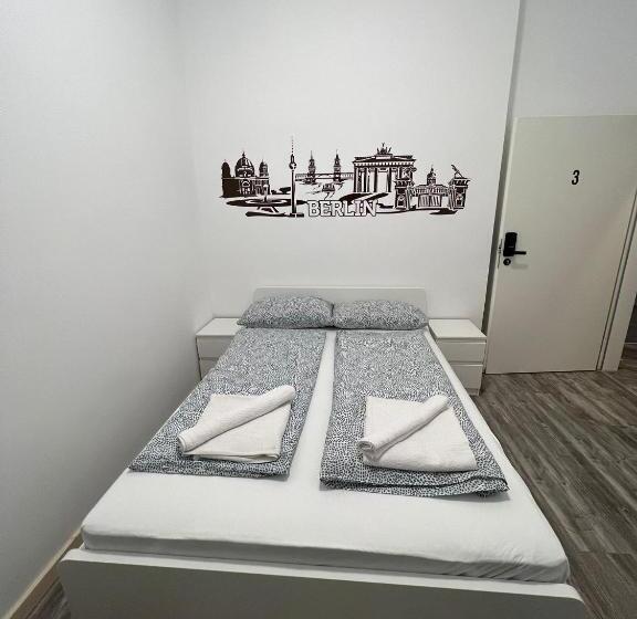 پانسیون Kiez Box Twentyforseven Private Room