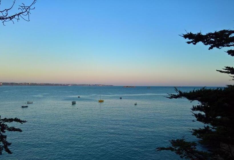 פנסיון La Maison De Biord