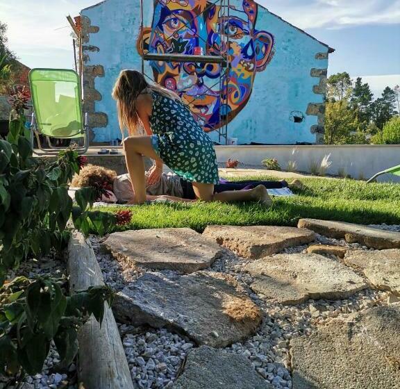פנסיון Lameira Da Longra   Bohemian Artistic House & Coliving