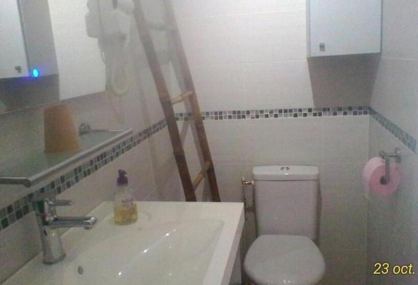 بنسيون Le Clos Des Palombes