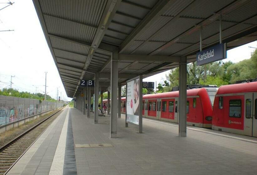 펜션 Müller Residenz Zur S Bahn Karlsfeld