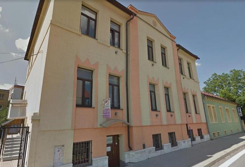 ペンション Contactless Check In Retro Apartments Bosak