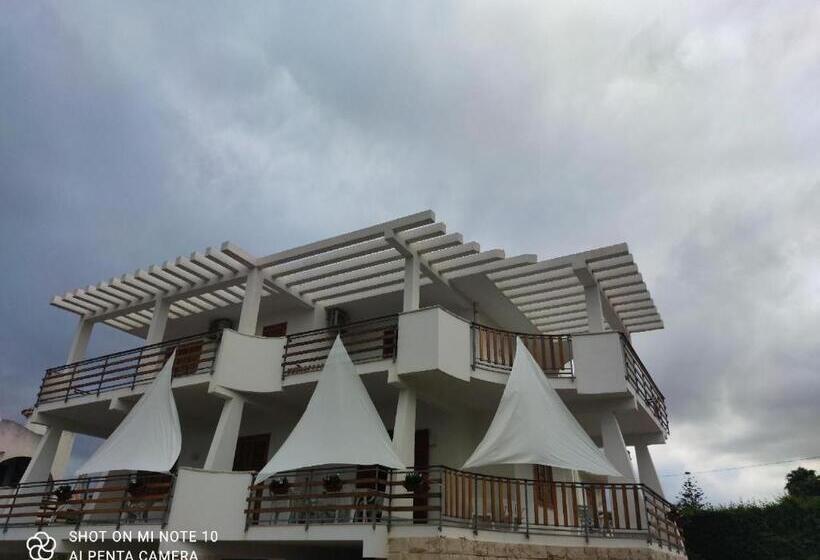 פנסיון Villa Vega