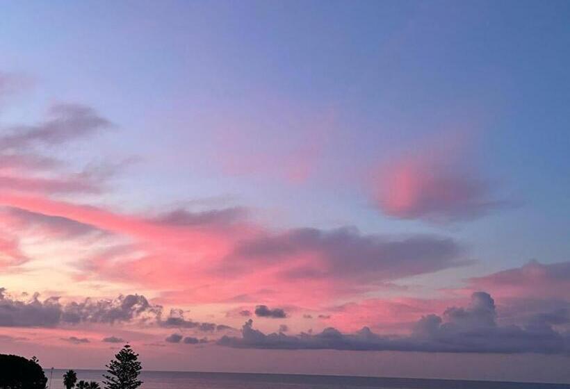 פנסיון Villa Vega