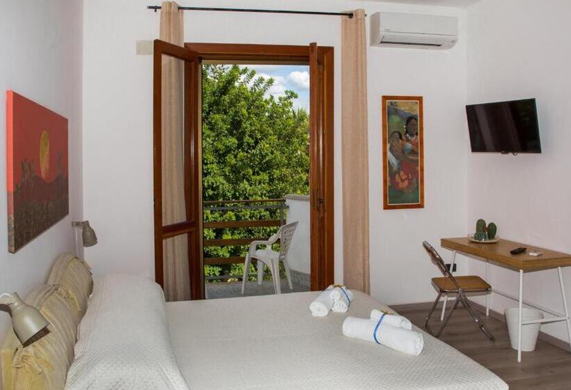 פנסיון Villa Vega