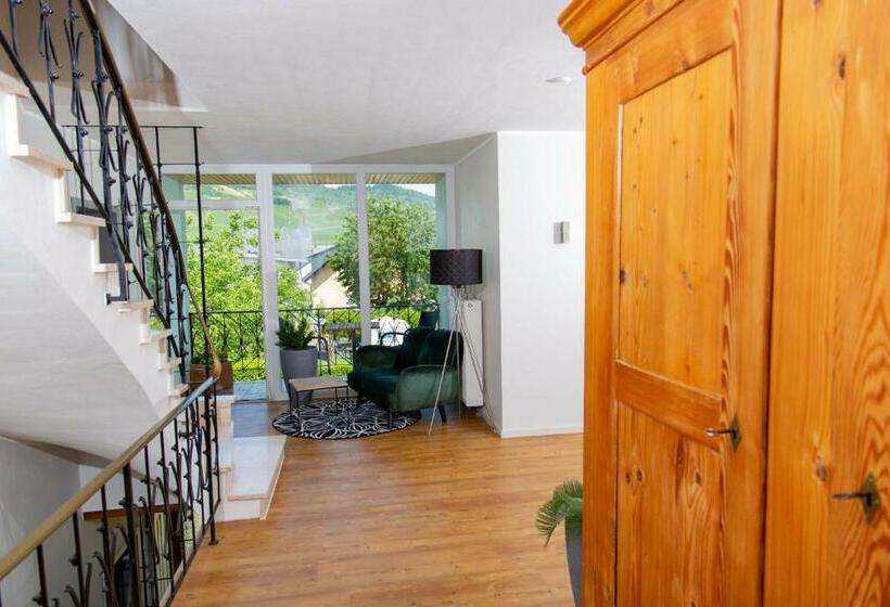 ペンション Weingut Gerd Müllers