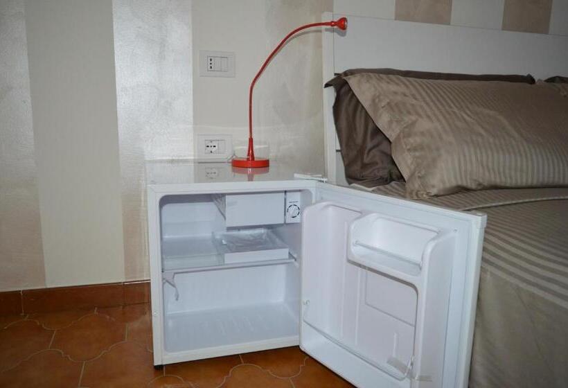 膳宿费 White Beach Le Castella