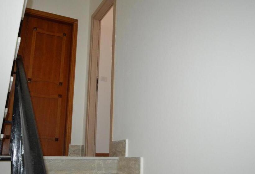 膳宿费 White Beach Le Castella