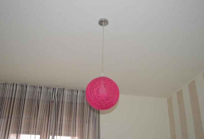 膳宿费 White Beach Le Castella