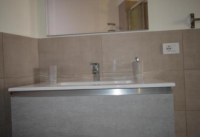 膳宿费 White Beach Le Castella