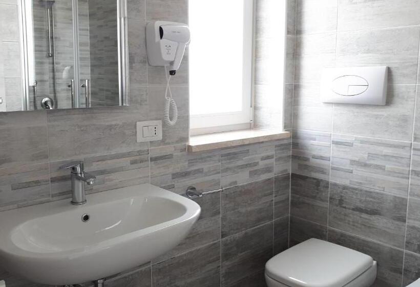 민박 Saturnia Garden