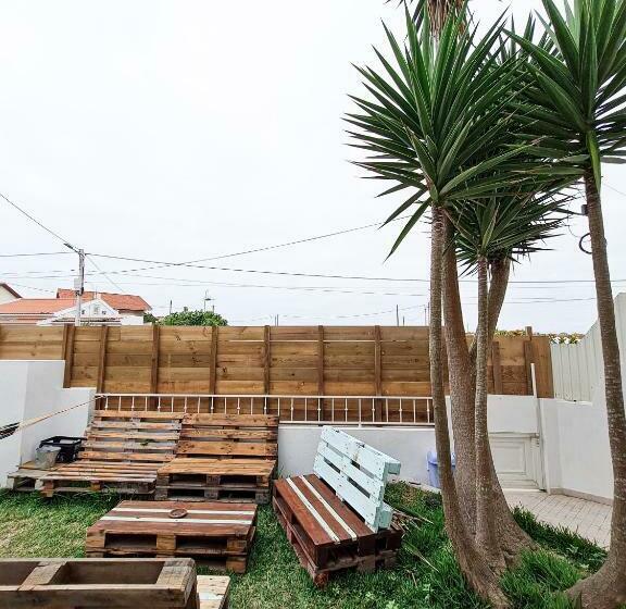 הוסטל Cloud To Chill Surfhouse Baleal