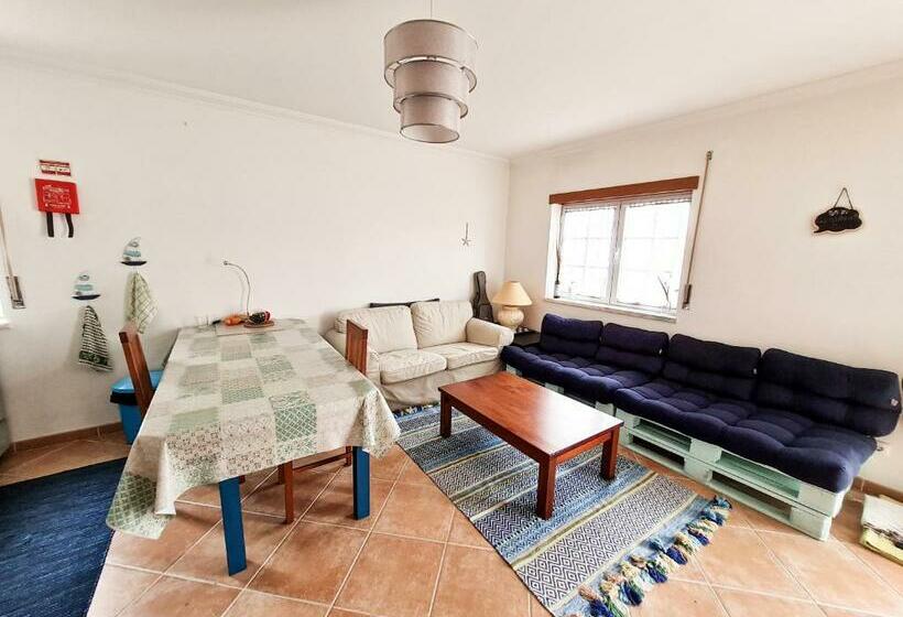 הוסטל Cloud To Chill Surfhouse Baleal