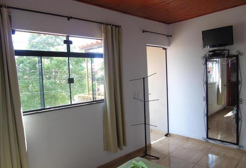 ユースホステル Pousada Excalibur