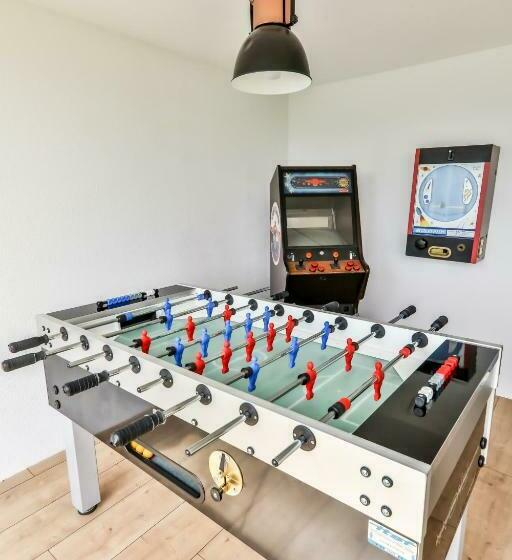 فندق صغير Young Backpackers Homestay