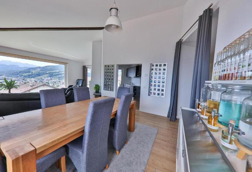 فندق صغير Young Backpackers Homestay