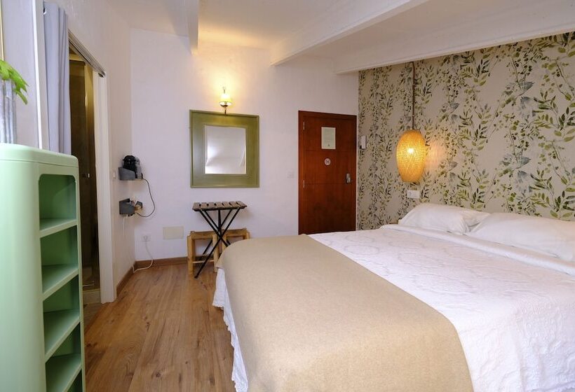 Bed and Breakfast Casa Caimari Guest House, For Mountain Lovers!