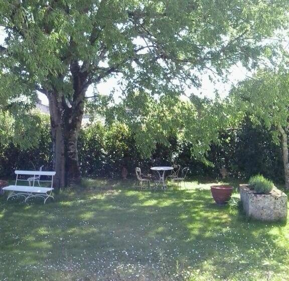 住宿加早餐 Château De Cauderoue