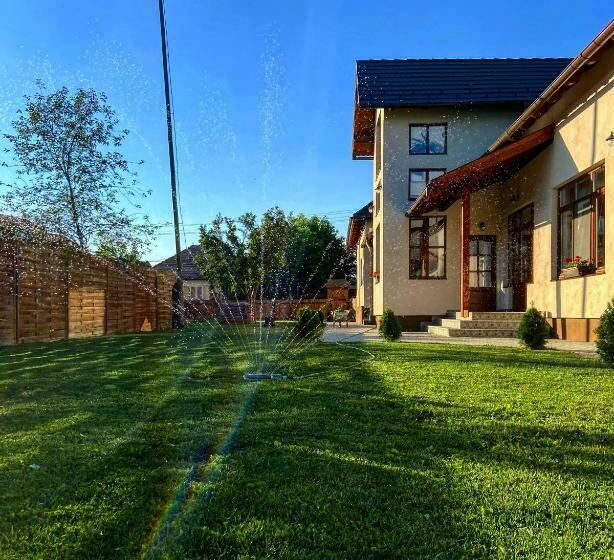 민박 Famíves Vendégház