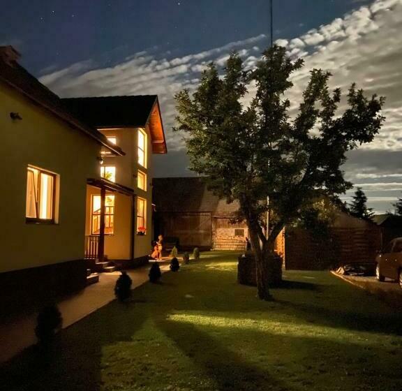 민박 Famíves Vendégház