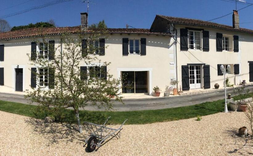 민박 Montismaurelli