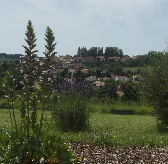 住宿加早餐 Montismaurelli