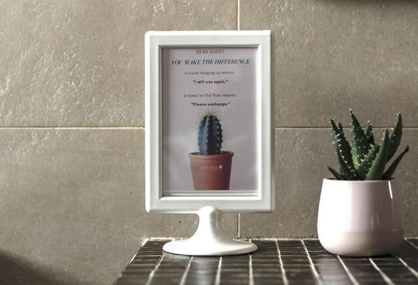 تختخواب و صبحانه Pine House   Faro Airport, Beach And City Center