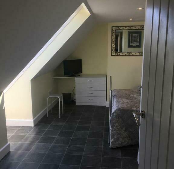 Folly Fields Farm B&b