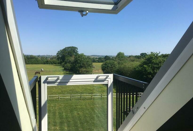 Folly Fields Farm B&b