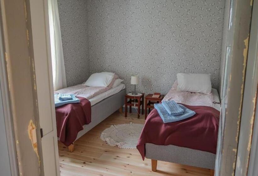 فندق Lillstugans Gästhem Bnb