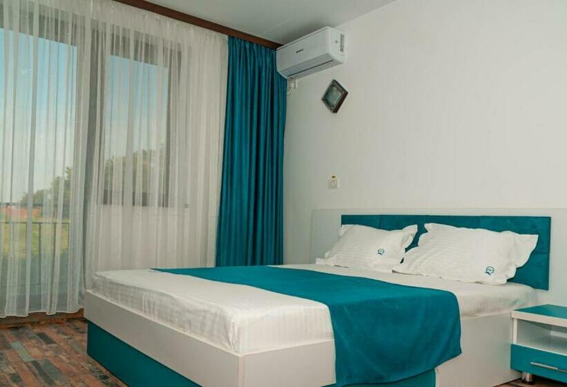 בית מלון כפרי Pensiunea Agroturistica Valentino