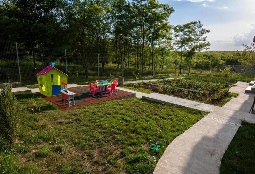 בית מלון כפרי Pensiunea Agroturistica Valentino