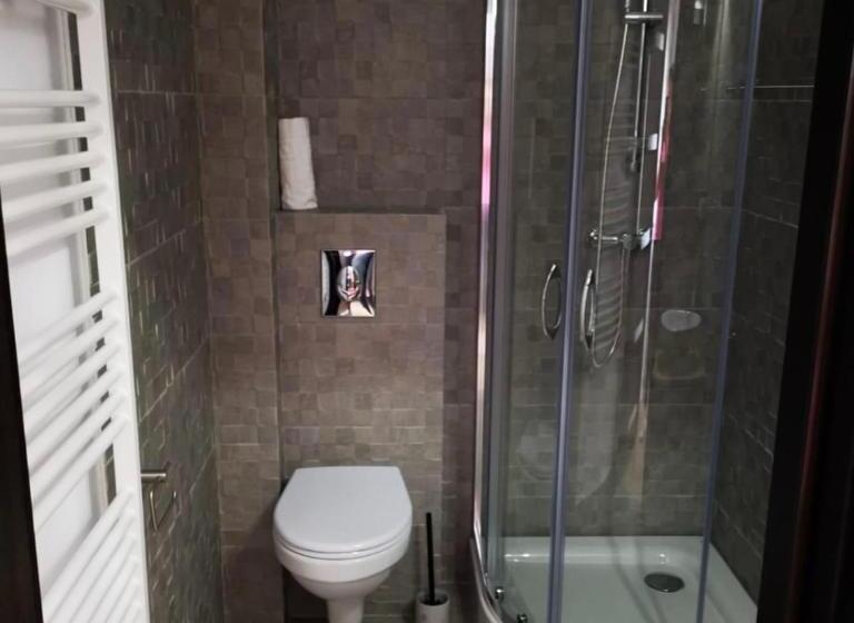 فندق على الطريق Zen