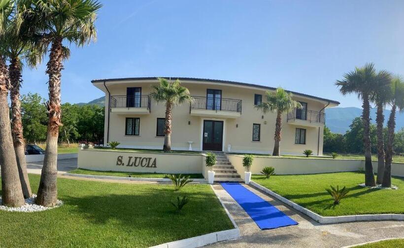 פנסיון Affittacamere Santa Lucia