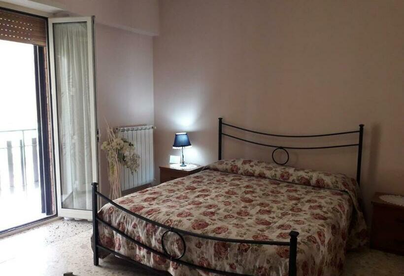 פנסיון Casa Marilena