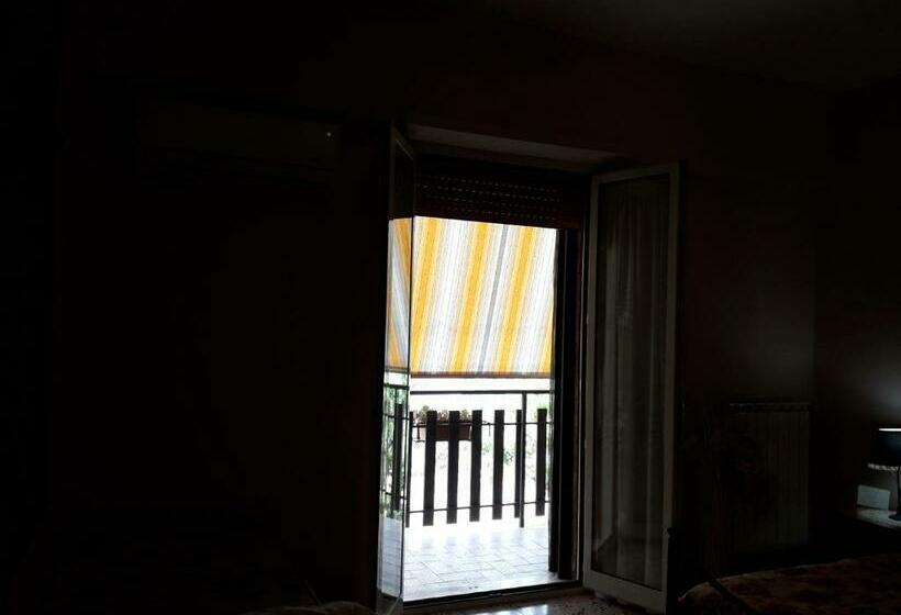 פנסיון Casa Marilena