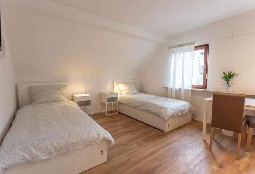 پانسیون City House Bühl