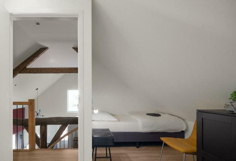 پانسیون De Stal