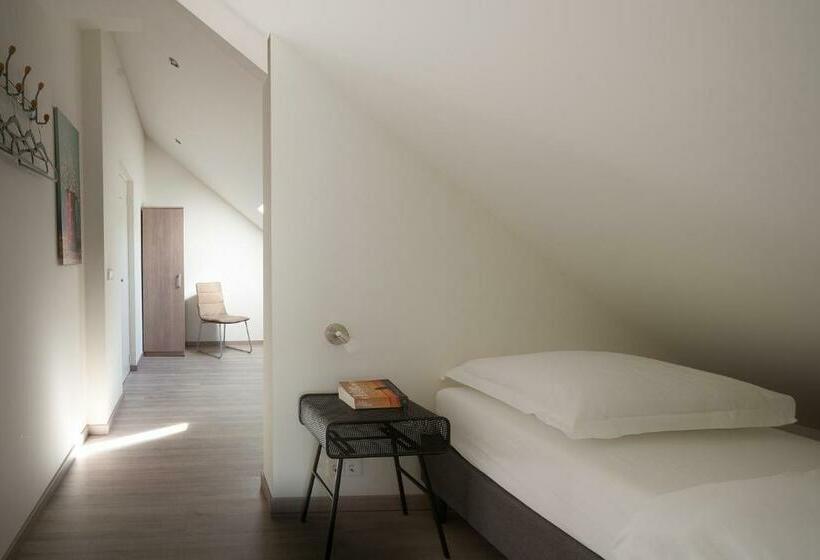 پانسیون De Stal