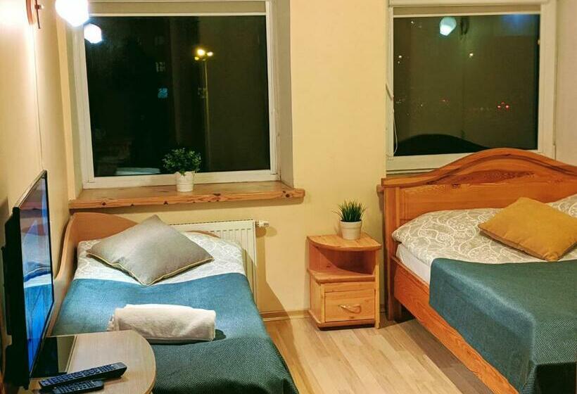 پانسیون Guest House Kamara