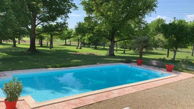 بنسيون Manoir De La Gravette