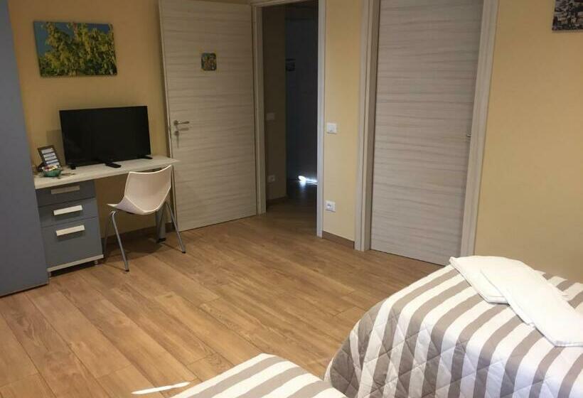 بنسيون Residence La Canonica