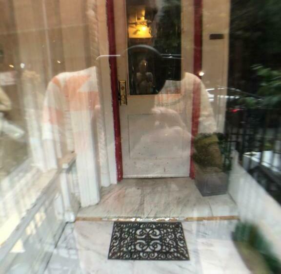 بنسيون Private Room In Manhattan