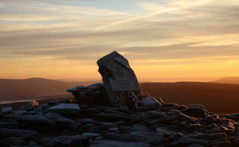 Пансион Tegfan Garden Suite