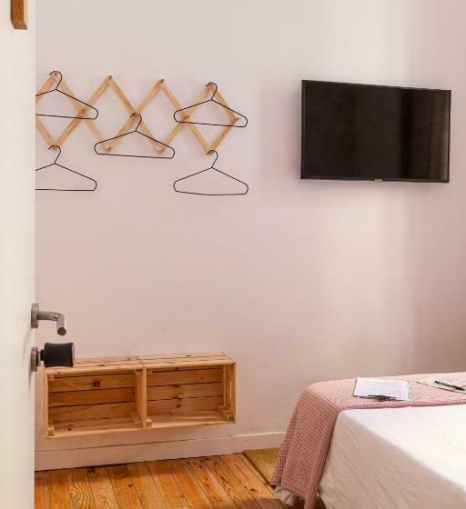 Общежитие Mapango Small Rooms