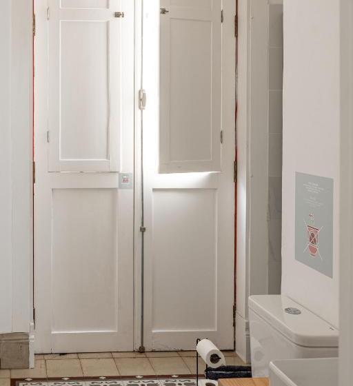 Общежитие Mapango Small Rooms