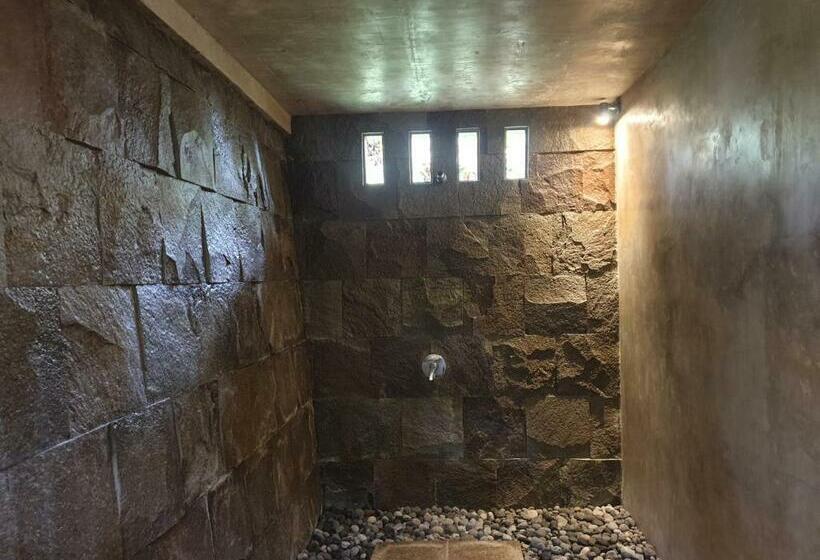 הוסטל Rumah Sidemen