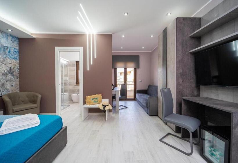 B&b Golden House & Spa